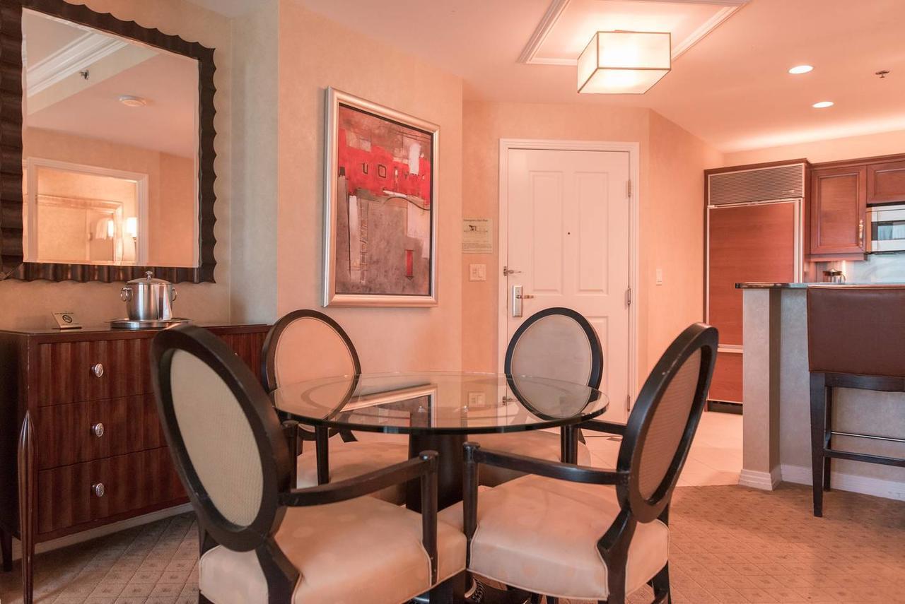 True 1Br Balcony Suite With Strip View At Mgm Signature Las Vegas Zewnętrze zdjęcie